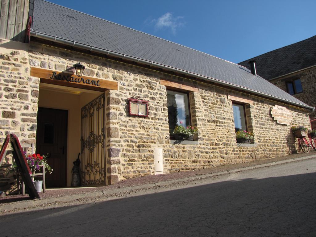 L'Ecurie Hotel La Pommeraye  Exterior photo